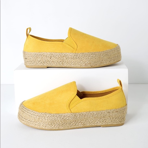 Yellow Step In Sneakers - Picture 2 of 5